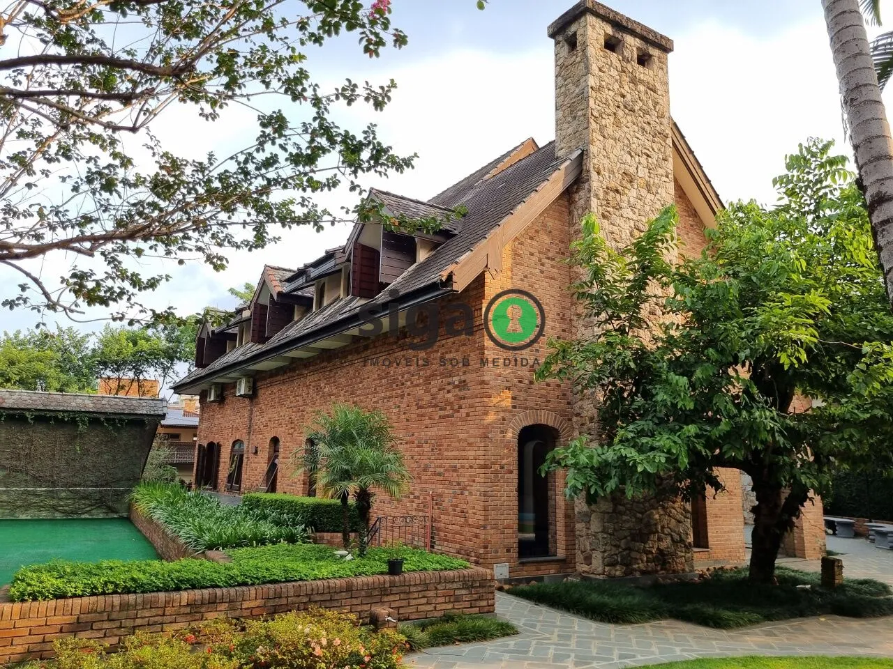 Imagem Casa a Venda em Rua Fechada no Jardim Guedala / Cidade Jardim com 5 quartos