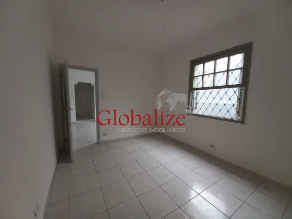 Imagem Apartamento térreo 2 dormitórios no bairro Vila Matias em Santos por R$ 300.000,00