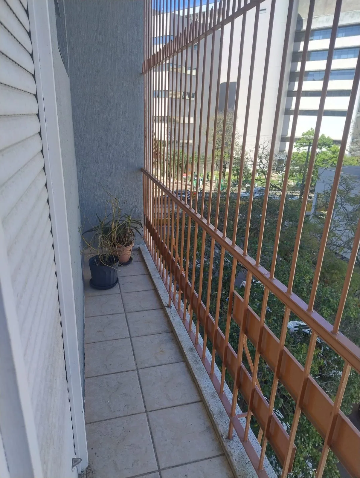 Imagem APTO DE 03 DORMOTÓRIOS SACADA. COM ELEVADOR . NO BOM - FIM RIO BRANCO