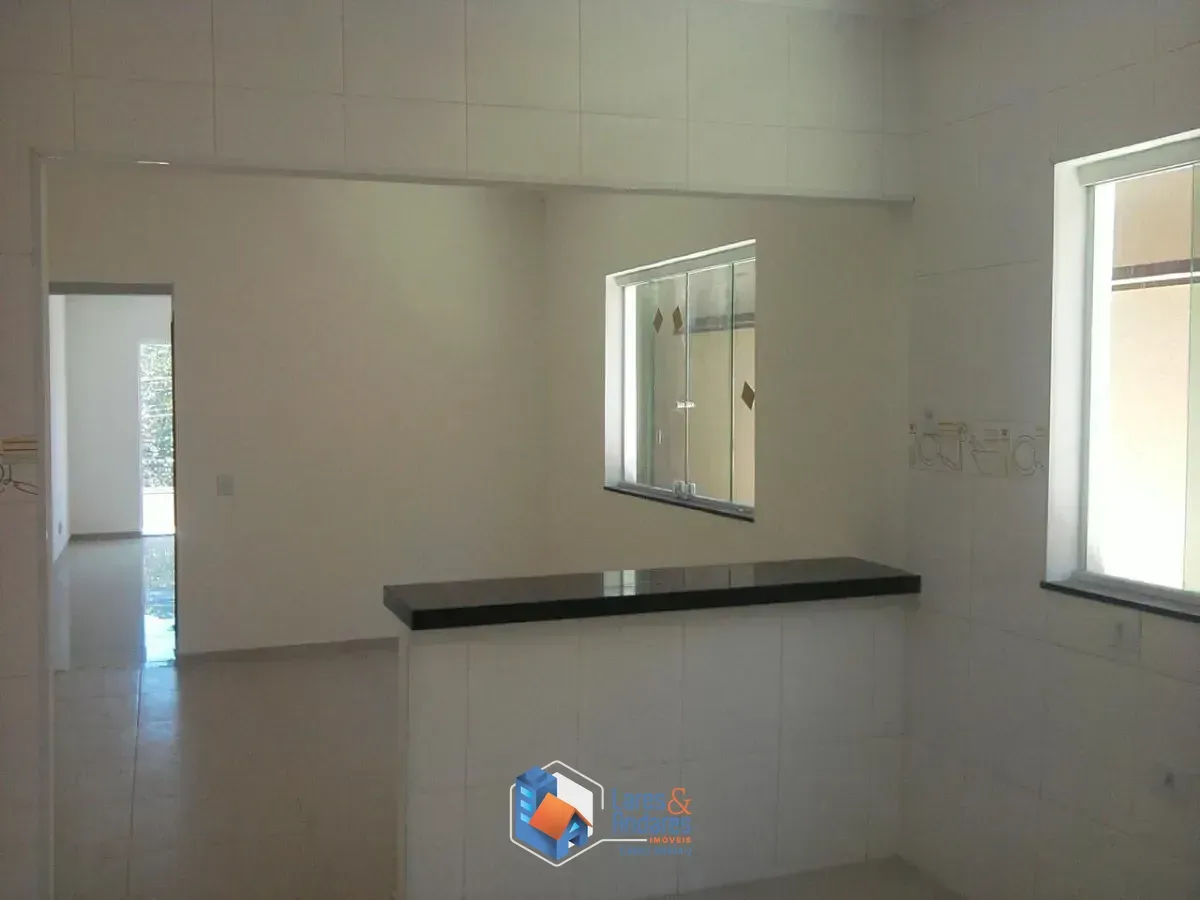 Imagem Sobrado para venda em Parque Panamericano com 3 quartos, 115m²