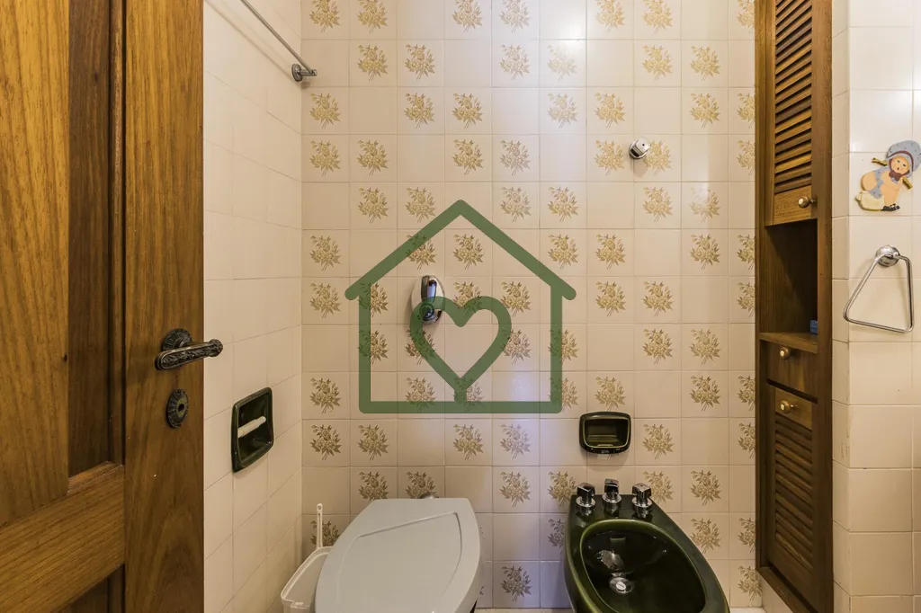 Imagem Cobertura com espaço de casa, 257m², 3 vagas, lareira, espaço gourmet e vista aberta ? Menino Deu...