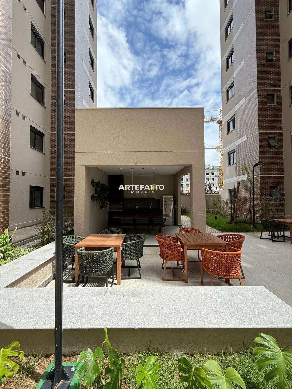 Imagem Apartamento novo com vaga e com 2 quartos , andar alto