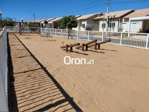 Imagem Casa com 3 dormitórios à venda, 130 m² por R$ 820.000,00 - Jardim Guanabara II - Goiânia/GO