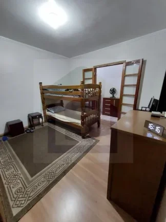 Imagem Casa em Botucatu - 490 m2 tr proximo ao Ginasio de esportes Municipal