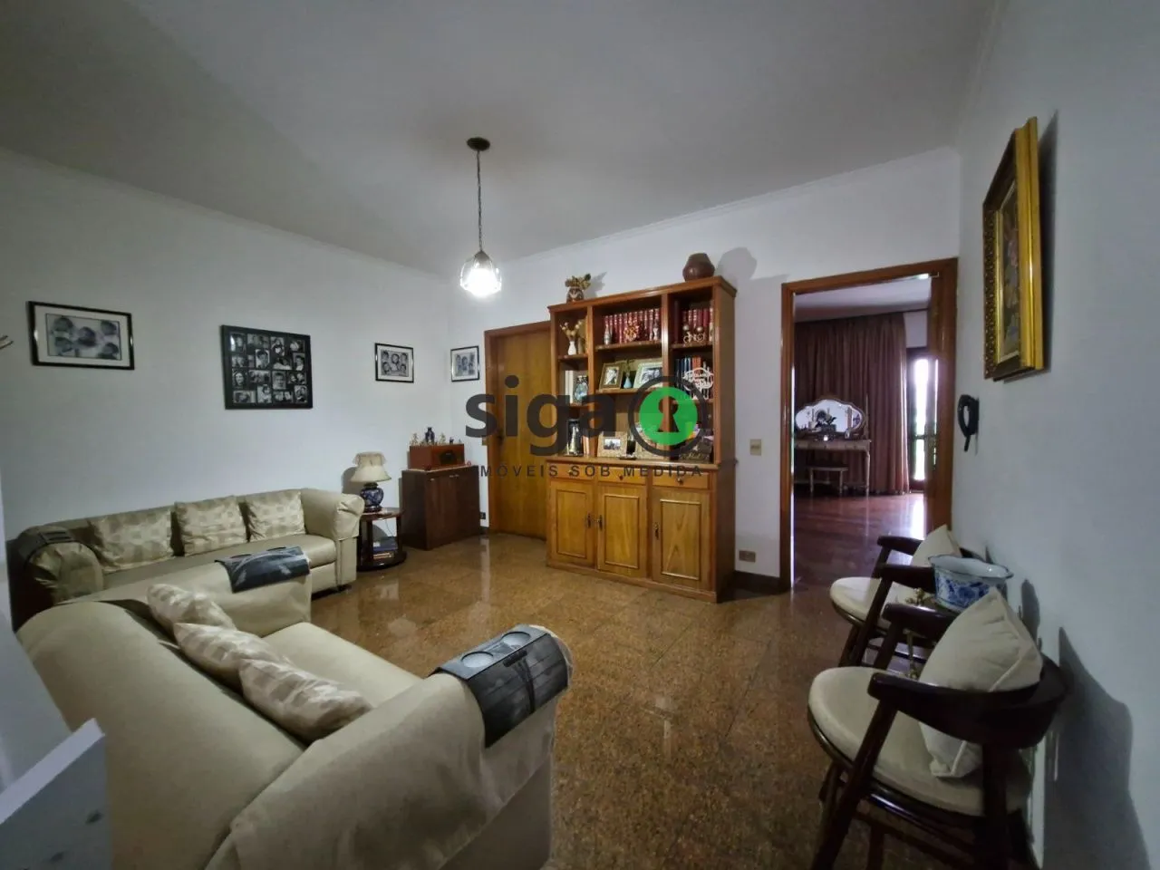 Imagem Casa de 5 dormitórios em condomínio no Real Parque