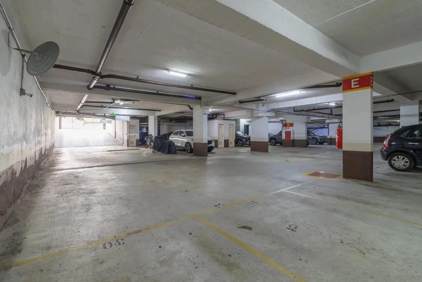 Imagem Apartamento para Venda em São Paulo, Pinheiros, 3 dormitórios, 1 suíte, 2 banheiros, 2 vagas