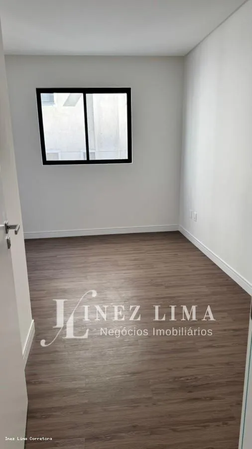 Imagem Apartamento 3 dormitórios para Venda em Itapema, Meia Praia, 3 dormitórios, 3 suítes, 4 banheiros, 2 vagas
