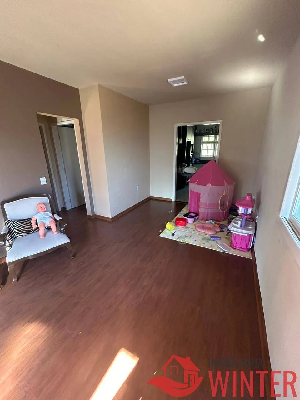 Imagem Linda casa + quiosque com 187,00m² no bairro Matiel, Feliz.