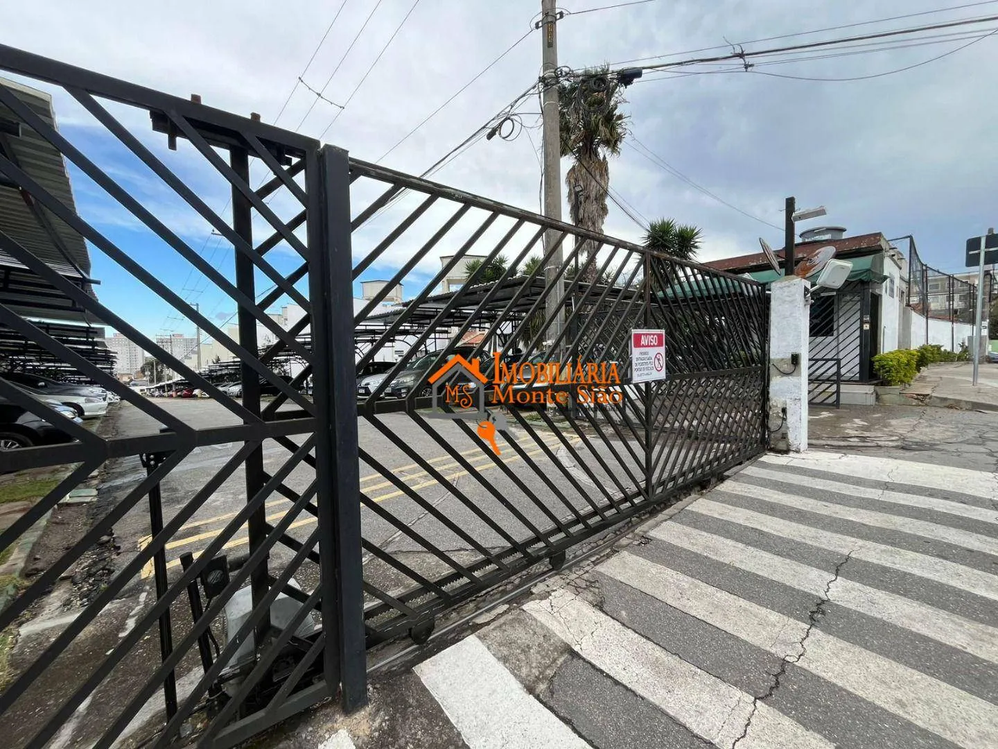 Imagem Apartamento com 2 dormitórios à venda, 48 m² por R$ 224.000,00 - Jardim Adriana - Guarulhos/SP