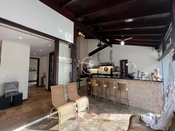 Imagem CASA RESIDENCIAL em JOINVILLE - SC, AMÉRICA
