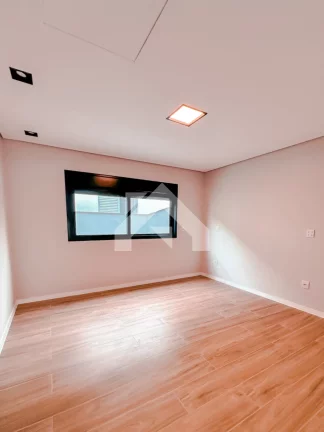 Imagem Casa de Condomínio em Suru - Santana de Parnaíba