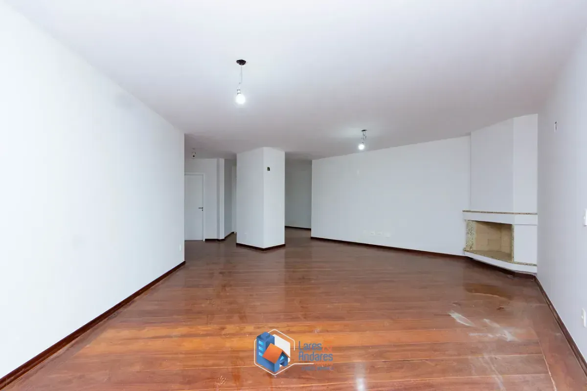 Foto do imóvel Apartamento para venda em Perdizes com 4 quartos, sendo 2 suítes, 198m² em Rua Wanderley