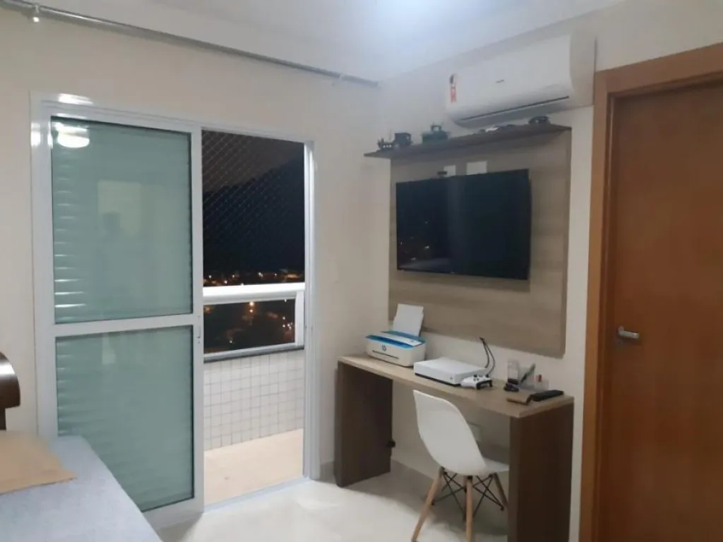 Imagem APARTAMENTO COM 120,00 m² - CANTO DO FORTE - PRAIA GRANDE SP