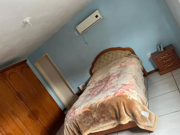 Imagem Casa para Venda em Santa Maria / RS no bairro Pé de Plátano