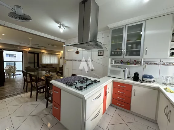 Imagem Apartamento frente mar 3 dormitórios à venda no Boqueirão.