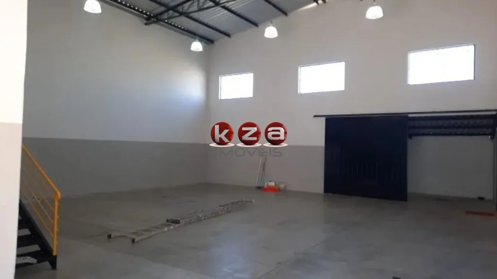 Imagem Barracão Industrial para Locação em Valinhos-SP, Loteamento Nova Espírito Santo: 1 sala, 3 banheiros, 3 vagas, 300m².