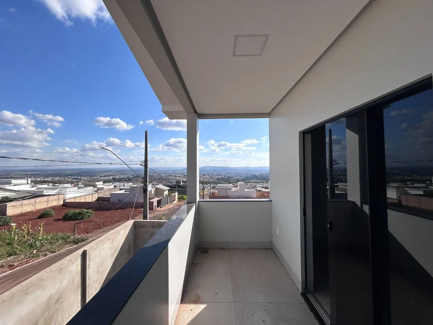 Imagem Casa com 1 dormitório à venda, 140 m² por R$ 475.000,00 - Afonso Queiroz - Patos de Minas/MG