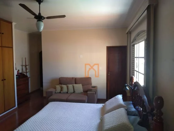 Imagem Casa com 5 dormitórios à venda, 300 m² por R$ 695.000,00 - São Sebastião - Itajubá/MG