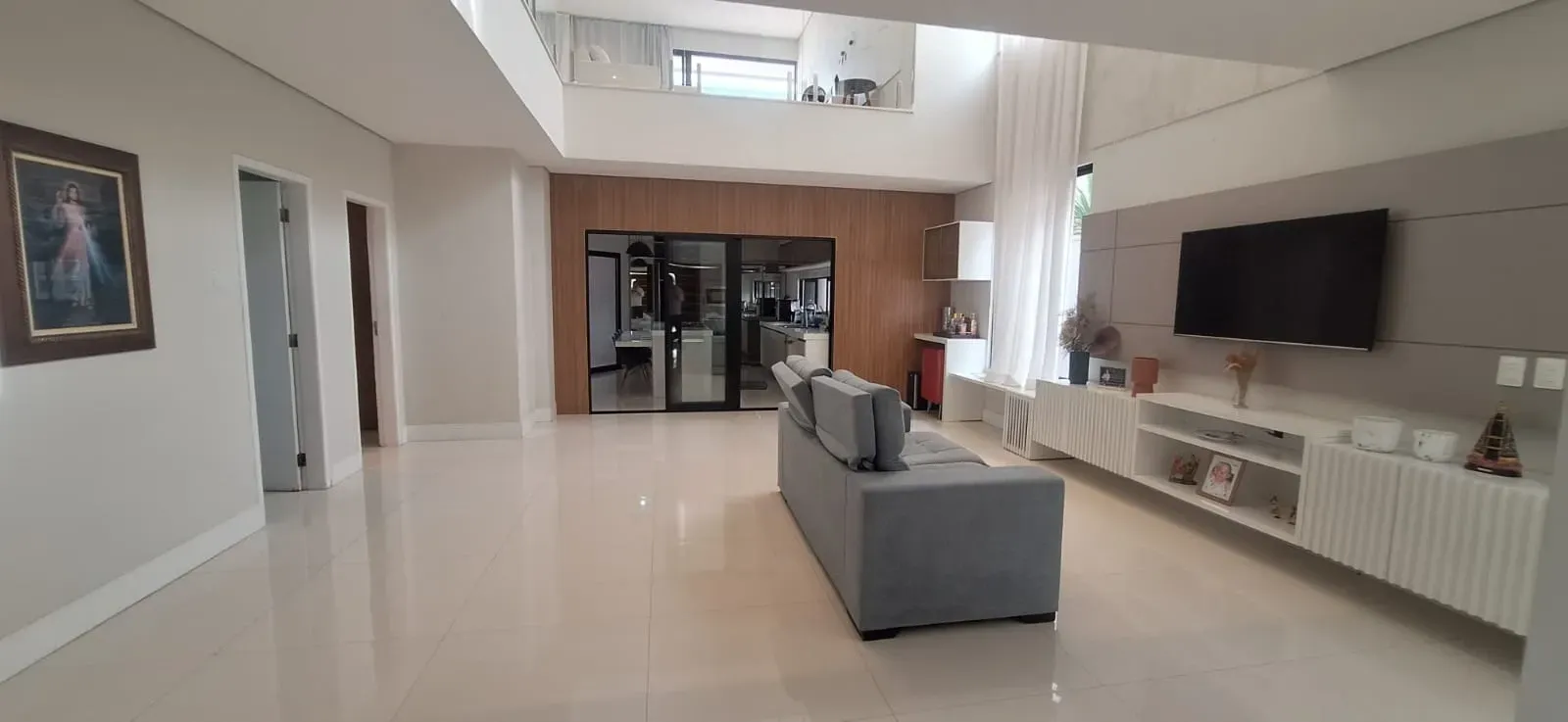 Imagem Casa de Condomínio com 3 Quartos à Venda, 420 m² em PIRES FAÇANHA - EUSEBIO