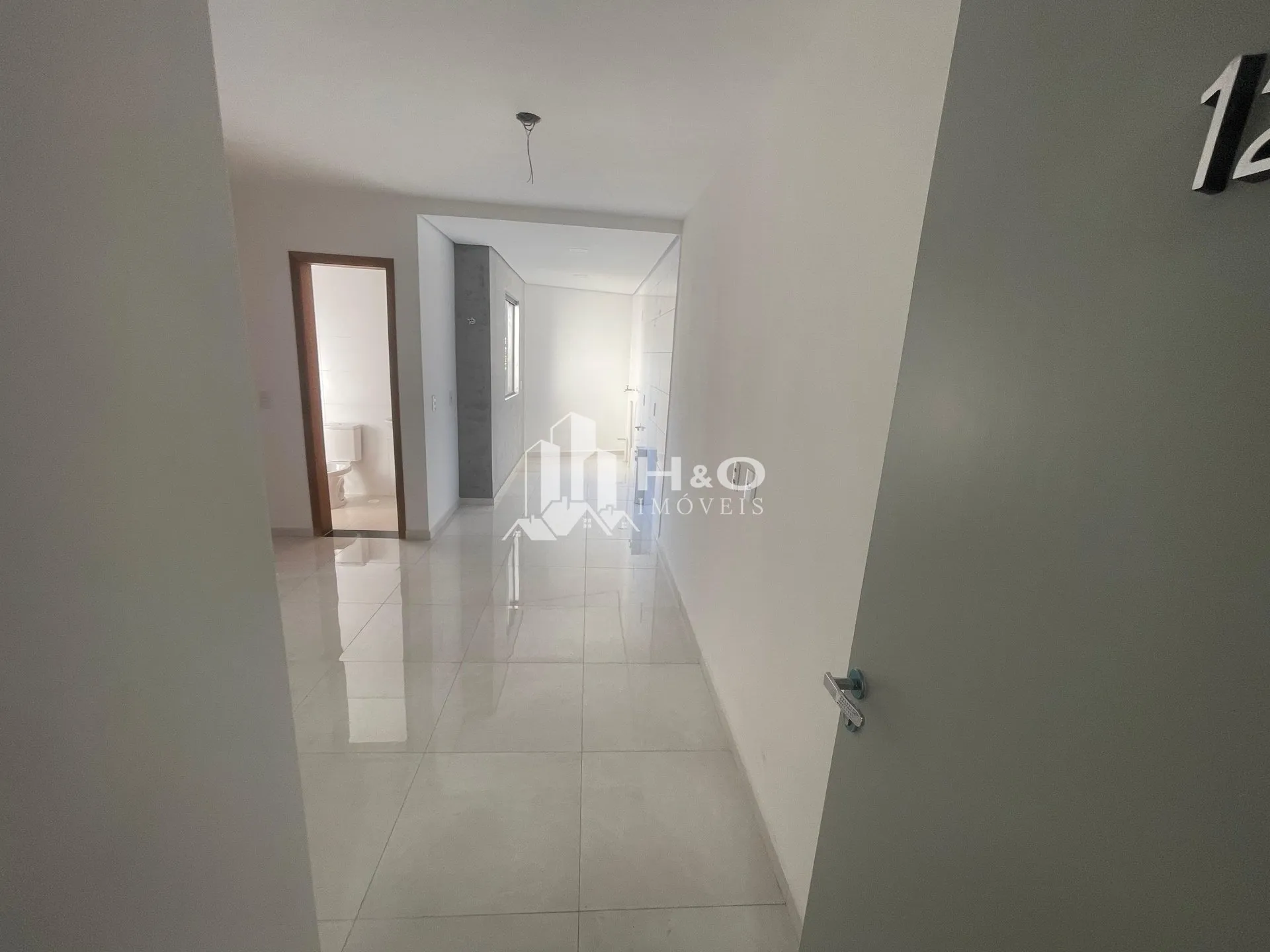 Imagem Apartamento à venda na Vila Carrão - 2 dormitórios - à partir de 250.000,00, a 200m da futura estação do metro