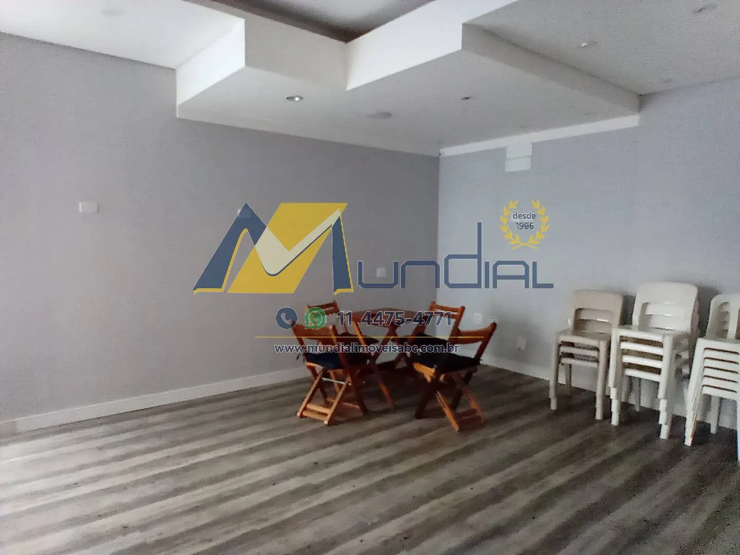 Imagem ALUGO sala com 28m², em local privilegiado e seguro!!!