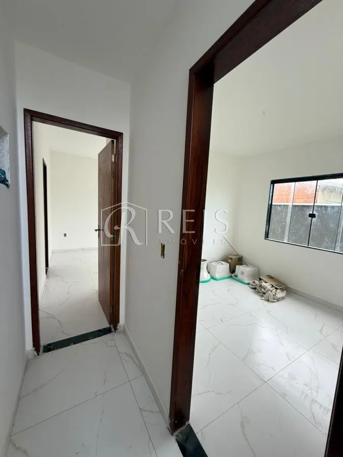 Imagem Casa para Venda em Rio das Ostras, Enseada das Gaivotas, 2 dormitórios, 1 suíte, 2 banheiros, 4 vagas