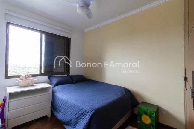 Imagem Composto por 3 dormitórios, sendo todas suítes, living 2 ambientes com varanda, lavabo,cozinha com...