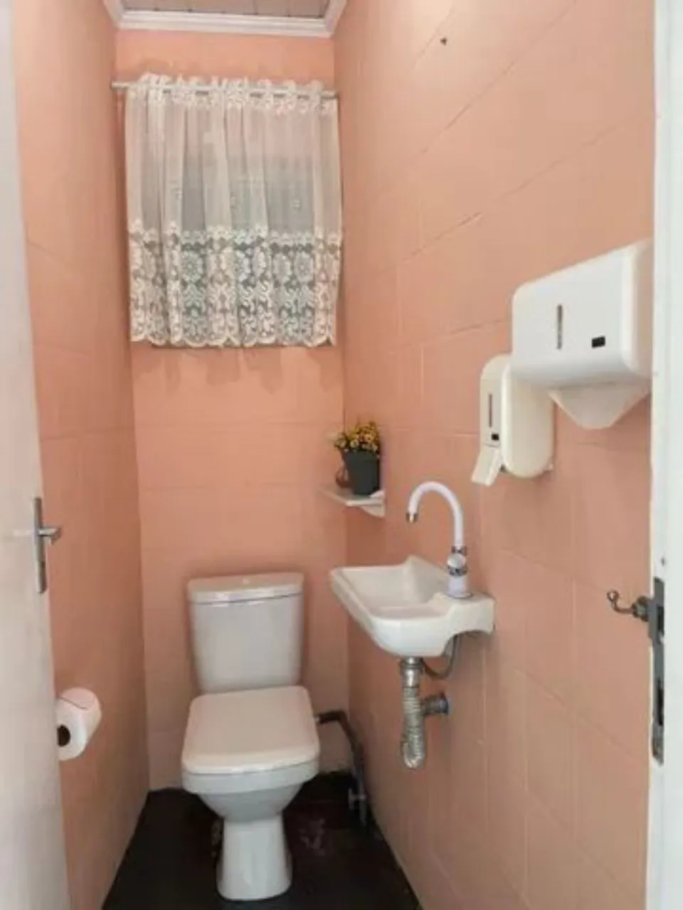 Imagem Excelente oportunidade de locação: Sala comercial na Vila Barcelona, Sorocaba-SP com 5 salas, 2 banheiros e 109m² de área.