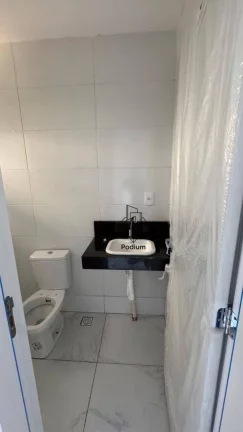 Imagem Apartamento com varanda/sacada no bairro do Portal do Sol- AP2710.