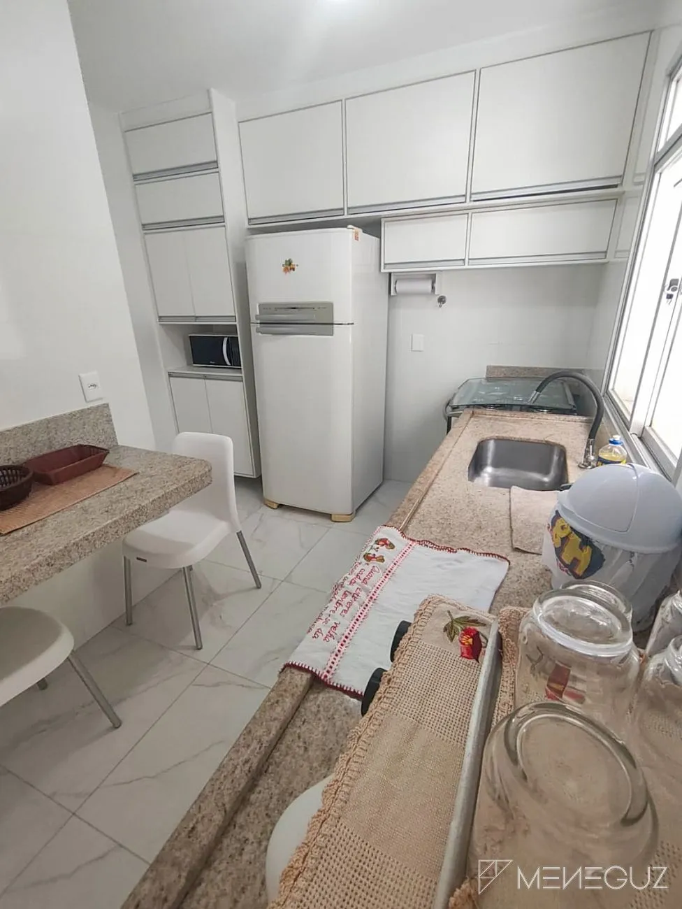 Imagem Apartamento 3 quartos a venda de frente total para o mar na Praia do Morro em OPORTUNIDADE!!