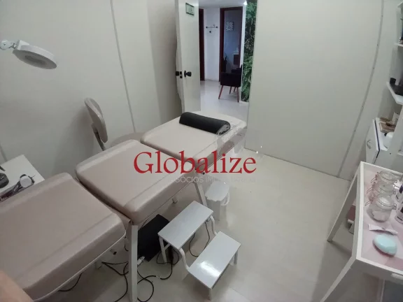 Imagem Sala comercial a venda com 48m², copa, banheiro e portaria por R$ 220.000,00