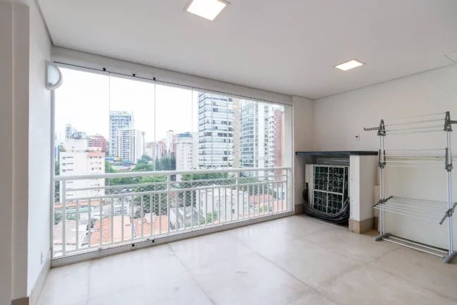 Imagem Apartamento à venda em São Paulo, Vila Nova Conceição, com 2 quartos, 112m2