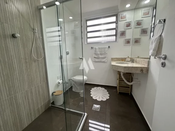 Imagem Apartamento à venda na Ponta da praia com garagem fechada!