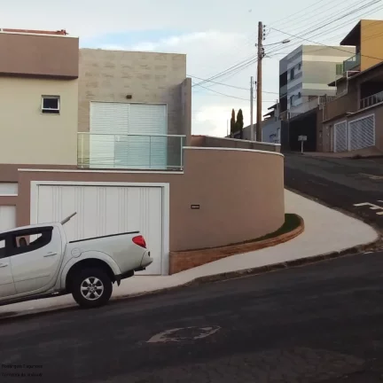 Imagem CASA RESIDENCIAL em POÇOS DE CALDAS - MG, RESIDENCIAL MORUMBÍ