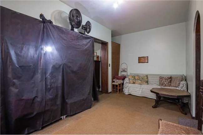Imagem Casa para venda no bairro Petrópolis em Porto Alegre