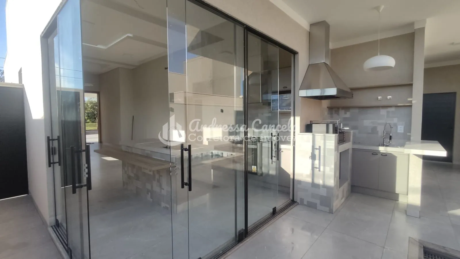 Imagem Village Mirassol III - Casa com 3 dormitórios à venda, 191 m² por R$ 1.300.000,00 - VILLAGE DAMHA MIRASSOL III - Mirassol/SP