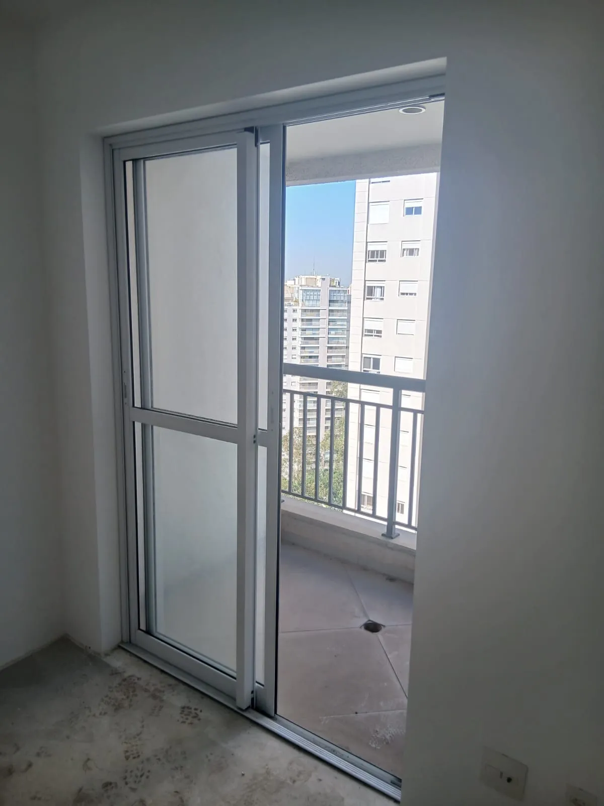 Imagem VENDO LINDO APTO NOVO DE 02 DORMITÓRIO NO BAIRRO MORUMBI!