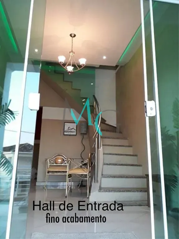 Imagem Casa com 2 dormitórios à venda, 220 m² por R$ 470.000,00 - Campo Grande - Rio de Janeiro/RJ