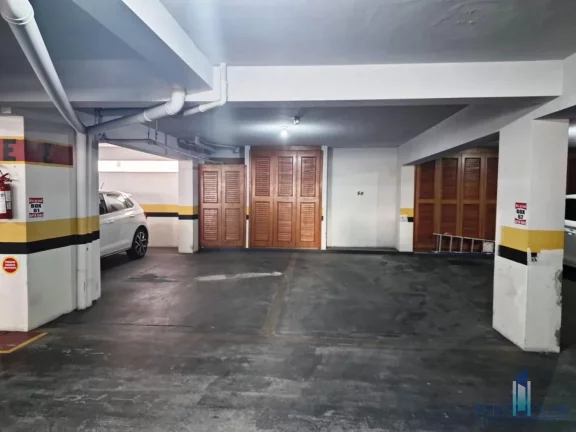 Imagem Apartamento Quadra Mar para Venda em Balneário Camboriú, CENTRO, 3 dormitórios, 1 suíte, 2 banheiros, 2 vagas