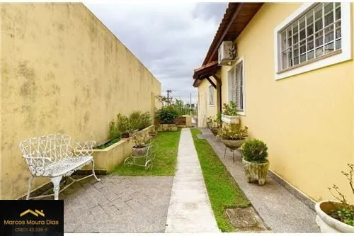 Imagem Casa à venda, com 3 Dormitórios ( 1 Suíte) com 2 Vagas de Garagem - Vila Ipojuca - São Paulo/SP