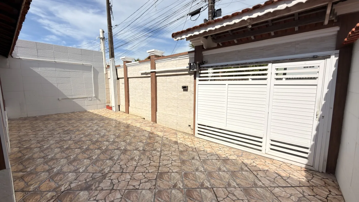 Imagem Casa para Venda em Itanhaém, Nova Itanhaém (Praia), 4 dormitórios, 3 suítes, 2 banheiros, 3 vagas