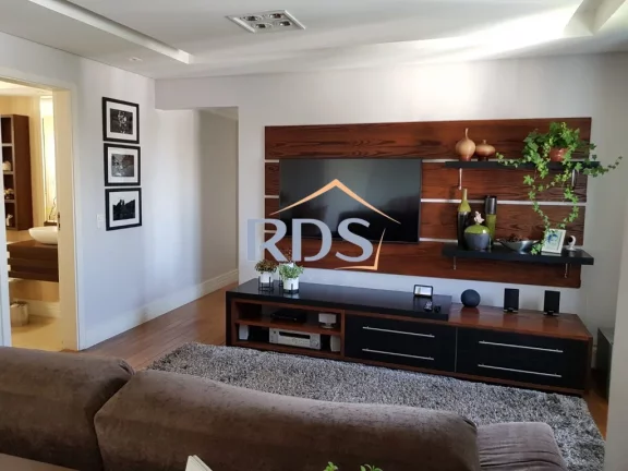 Imagem Vende apartamento de 120m² com 3 dormitórios com duas vagas de garagem em condomínio Clube na Vila Sofia, ao lado da Chácara Flora