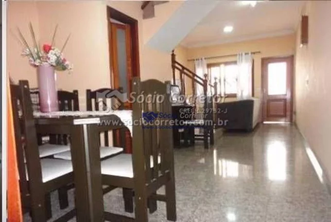 Imagem Vendo sobrado 155m - 3 Dorms. com Suíte- Por R$ 700.000,00 - Bom Clima