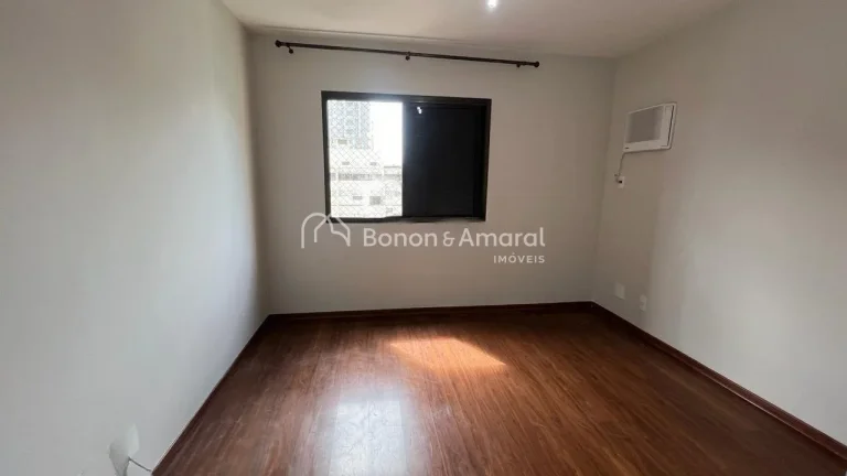 Imagem Excelente apartamento em prédio no coração do Cambuí , no Edifício Saint Paul.

Apartamento con...