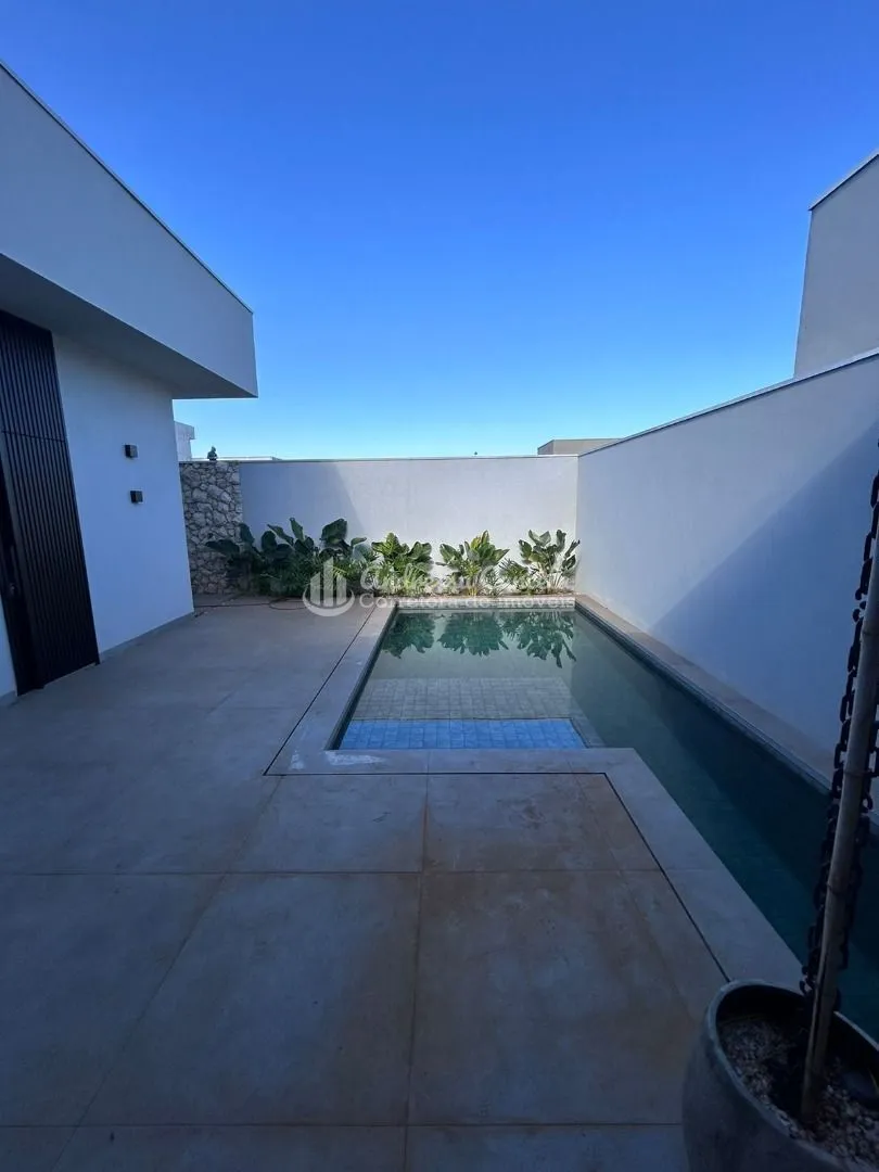 Imagem Casa com 3 dormitórios à venda, 220 m² por R$ 1.800.000,00 - Quinta do Lago I - Blue Lagoon - São José do Rio Preto/SP