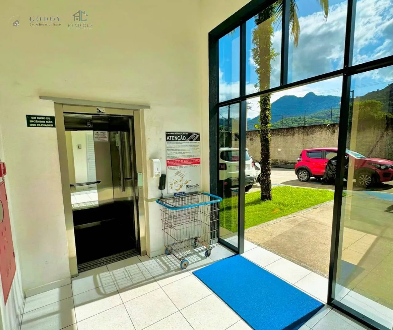 Imagem Apartamento 2 Quartos em Condomínio com Piscina - Pronto para Morar