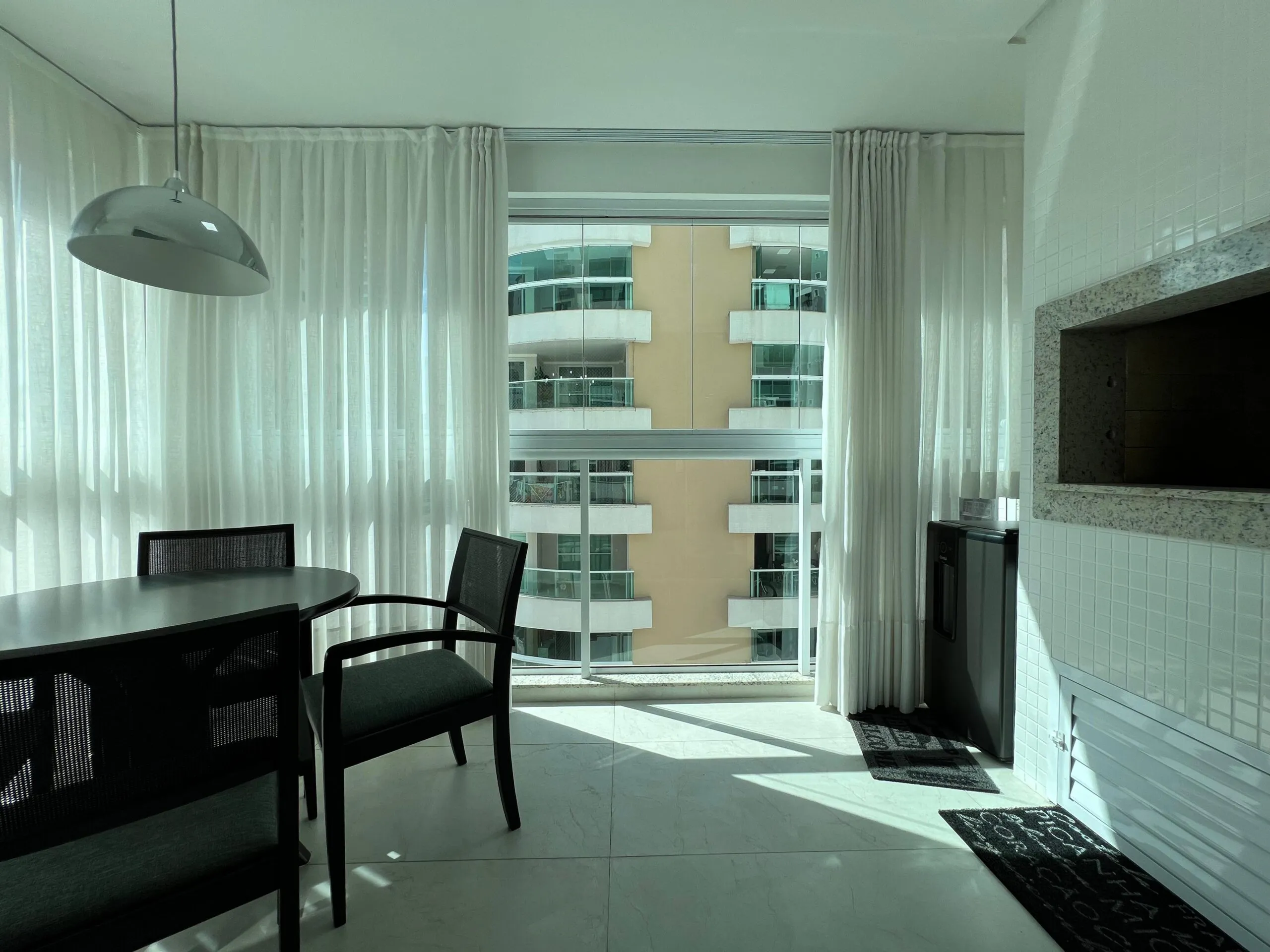 Imagem Apartamento à venda com 107.3m2 por R$ 1.850.000,00
