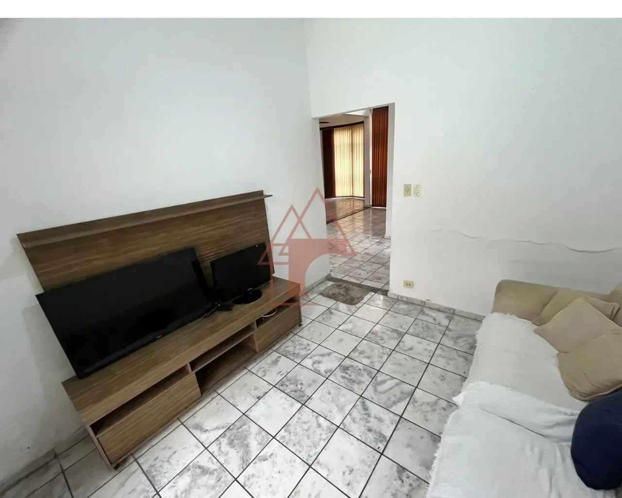Imagem Sobrado com 4 Quartos à Venda, 367 metros em Vila Ponte Nova - Cubatão