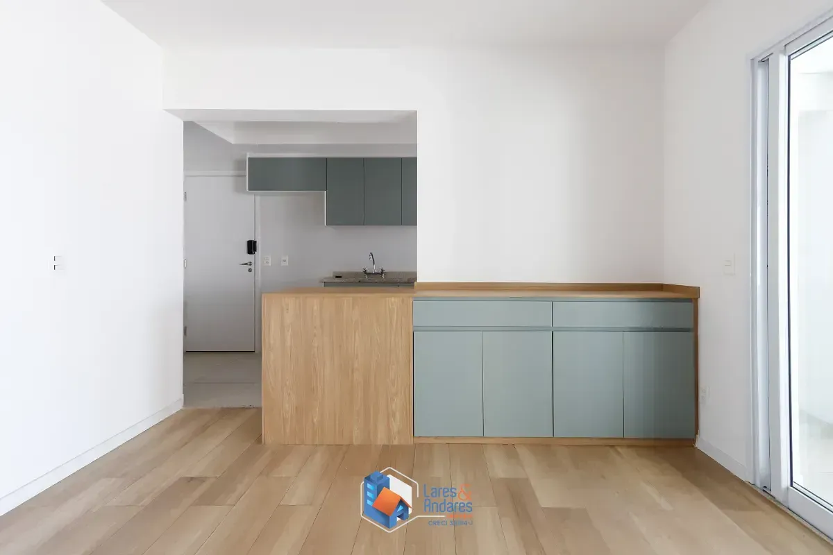 Imagem Apartamento para venda em Vila Anastácio com 3 quartos, sendo 3 suítes, 136m²
