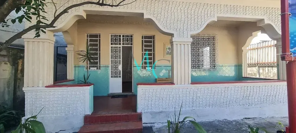 Imagem Casa com 4 dormitórios à venda, 230 m² por R$ 750.000,00 - Campo Grande - Rio de Janeiro/RJ